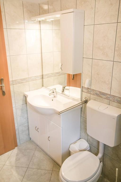 Apartments Krn Drezniske Ravne Bagian luar foto